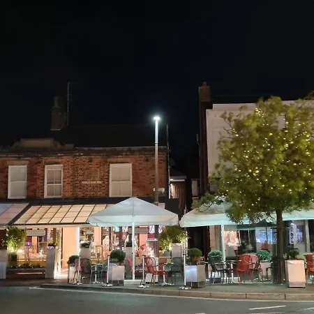 Windmill House Lytham Homestay