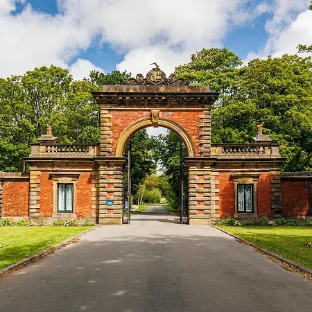Holiday home Lytham Hall Gate House *