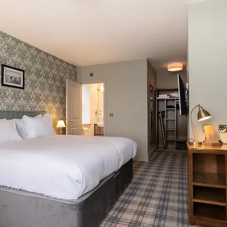 Offshore - The Collection Group Hotel