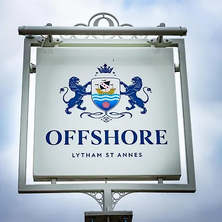 Offshore - The Collection Group 3*