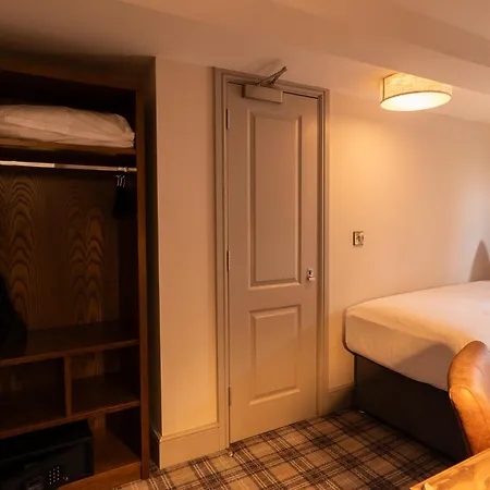 Offshore - The Collection Group Hotel 3*