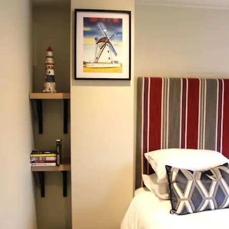 Woodland Retreat In Lytham. * Lytham St Annes