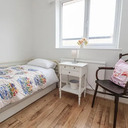 14 Berwick Road Lytham St Annes