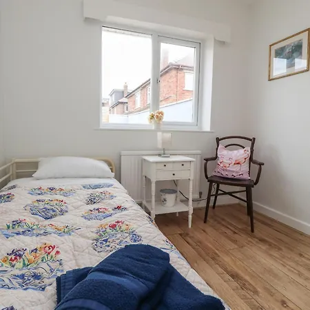 14 Berwick Road Holiday home
