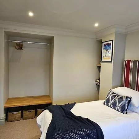 Holiday home Woodland Retreat In Lytham. Lytham St Annes