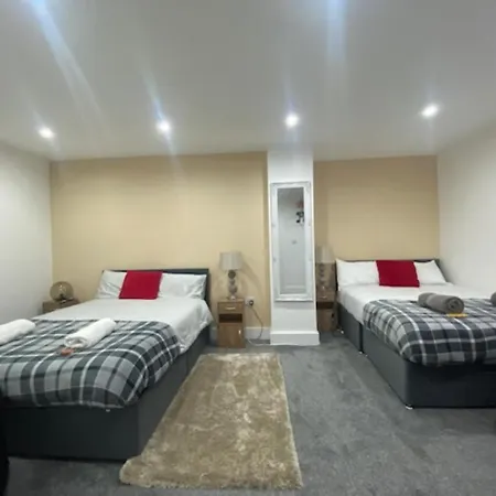 07 St Andrews Apartment
