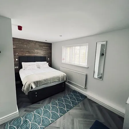 The Dunes, Apartment