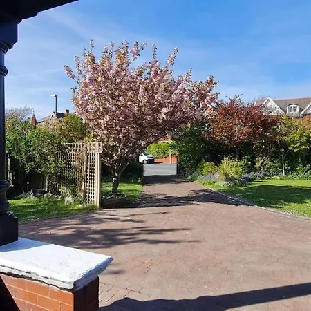 Winstanley House Holiday home Lytham St Annes