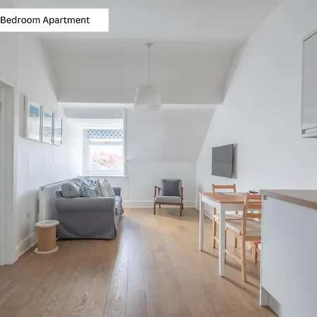 Apartment The Chymes Flats *