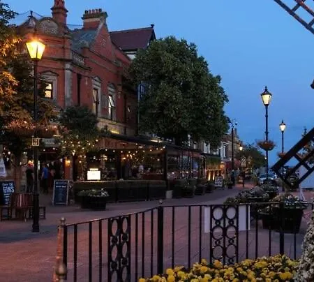 No3 Garlands Lytham St Annes