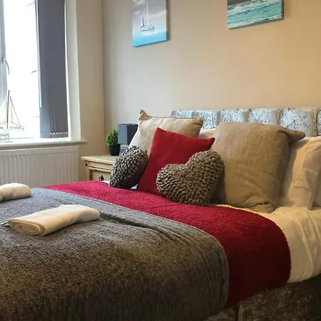 04 St Andrews - Sleeps 6 *