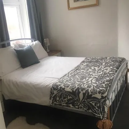 Apartment Woodlands *