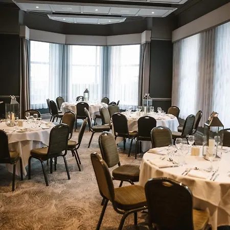 Clifton Arms Hotel 4*