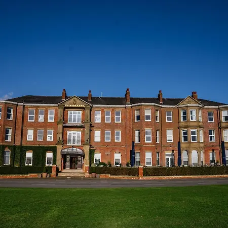 Hotel Clifton Arms 4*