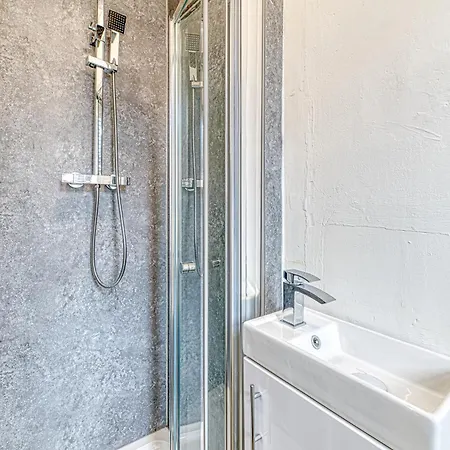 Apartment Fairhaven View By Guestz Lytham St Annes