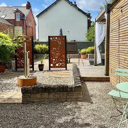 Holiday home Charles Alexander Short - Derbe House Lytham St Annes