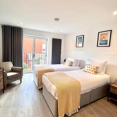 Mode * Lytham St Annes