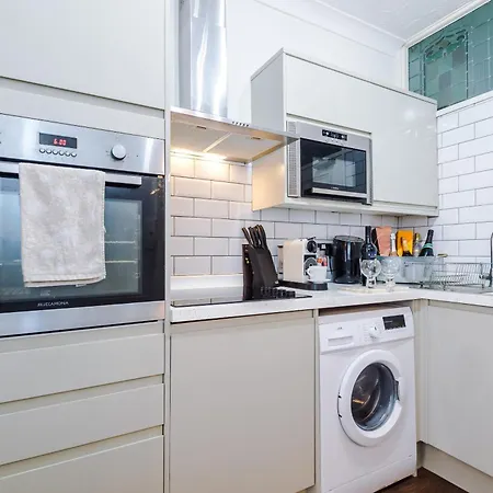 Apartment Stylish 1-bed In *
