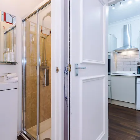 Stylish 1-bed In * Lytham St Annes
