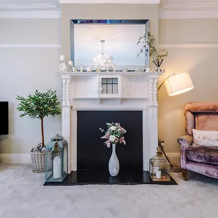 Stylish 1-bed In