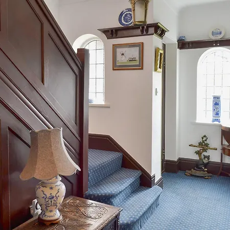 Holiday home Ivy House