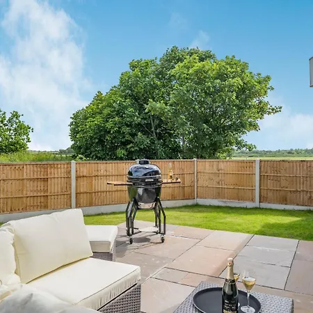 Seven - Uk37746 Holiday home Lytham St Annes