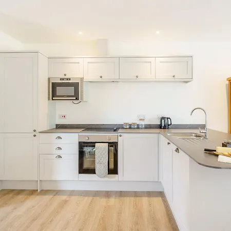Seven - Uk37746 Holiday home