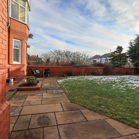 Clifton Drive Lytham St Annes
