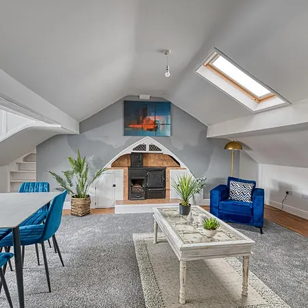Glendale House By Guestz Apartment Lytham St Annes
