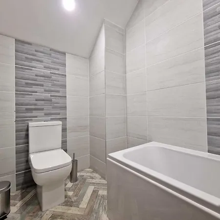 Bliss Lytham Central, Sleeps 6 Lytham St Annes