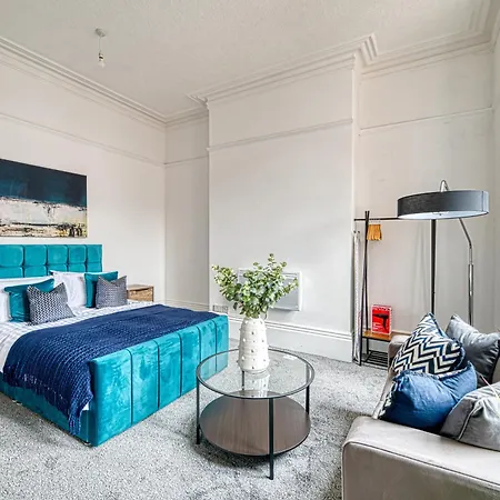 Apartment Glendale House By Guestz Lytham St Annes