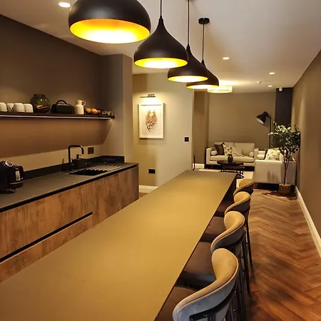 The Basement Apartment Lytham St Annes