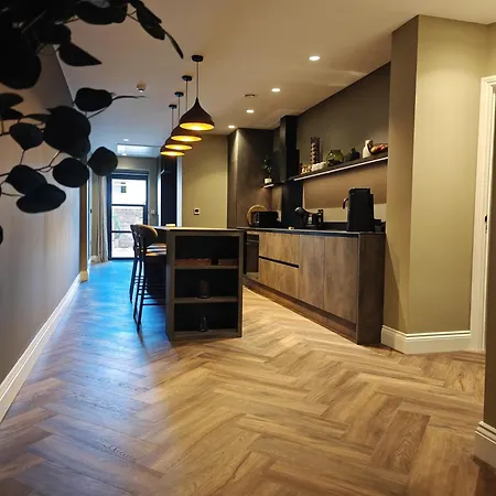 Apartment The Basement *