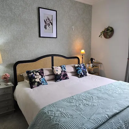 Homestay Windmill House Lytham *