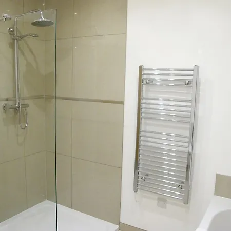Duckworth Building Apartment *