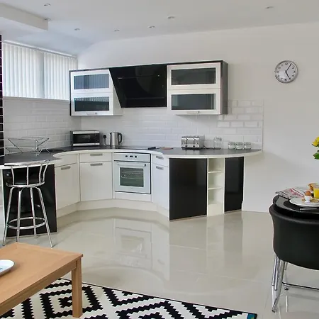 Duckworth Building Apartment *