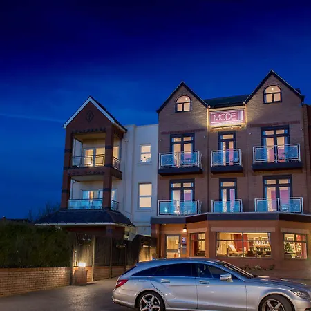 Bed & Breakfast Mode St Annes