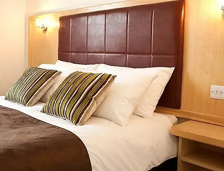 St Ives Hotel