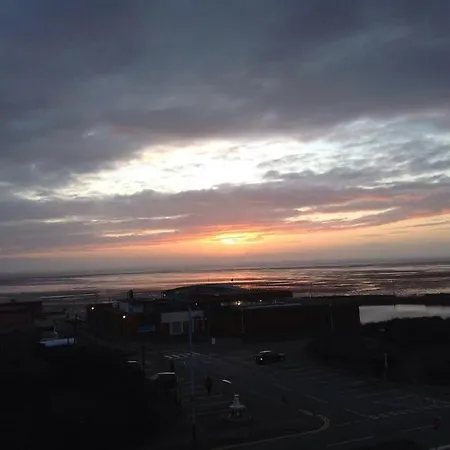 Bed & Breakfast Mode St Annes 4*