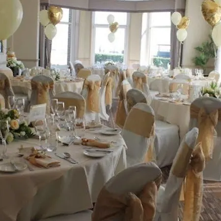 Hotel Clifton Arms 4*