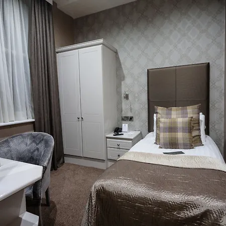 Glendower Hotel, Bw Signature Collection Hotel