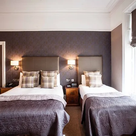 Glendower Hotel, Bw Signature Collection Hotel 3*