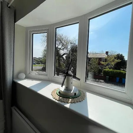 Avondale, Lytham - Unique And Luxury In The Heart Of Lytham Apartment Lytham St Annes