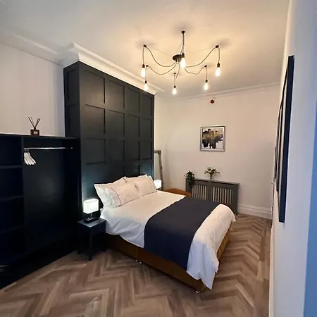 Apartment No 3 ,luxury 2 Bed 1st Floor With Free Parking,lytham St Annes *