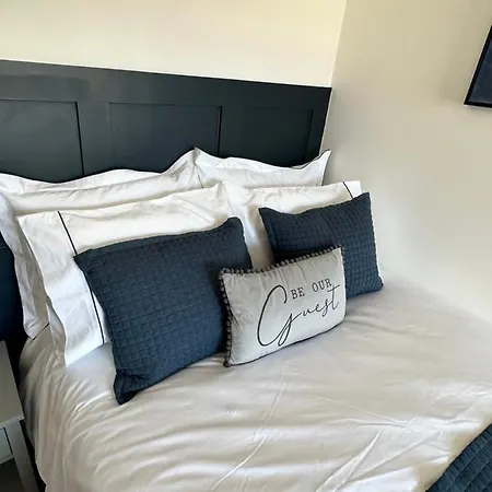 No 3 ,luxury 2 Bed 1st Floor With Free Parking,lytham St Annes * Lytham St Annes