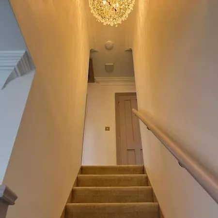 Holiday home Cosy Hideaway In Leafy Lytham