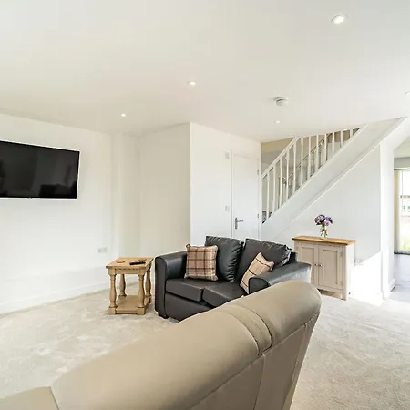 One - Uk37741 Holiday home *