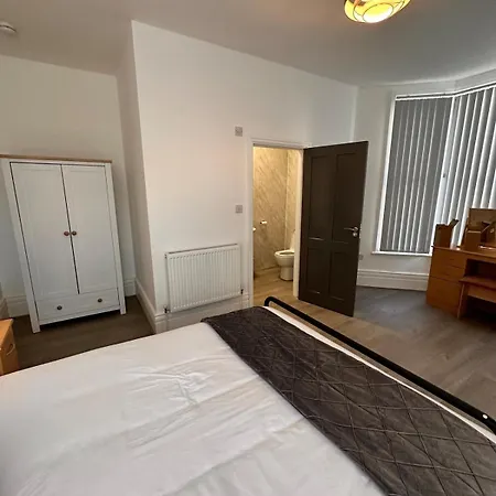 1 Bed In Ground Floor
