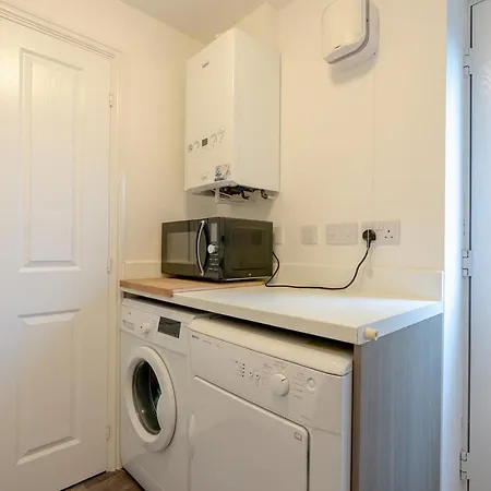 Holiday home Lytham Christal Retreat - Luxury Detached, Garden, Drive *