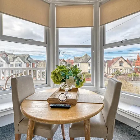 Fairhaven View By Guestz * Lytham St Annes